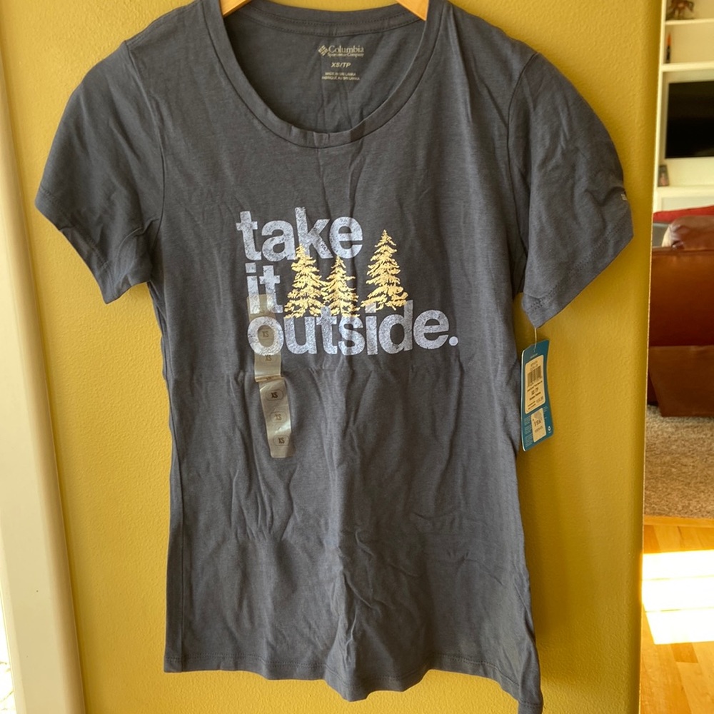 💋2/30💋NWT COLUMBIA women’s t-shirt